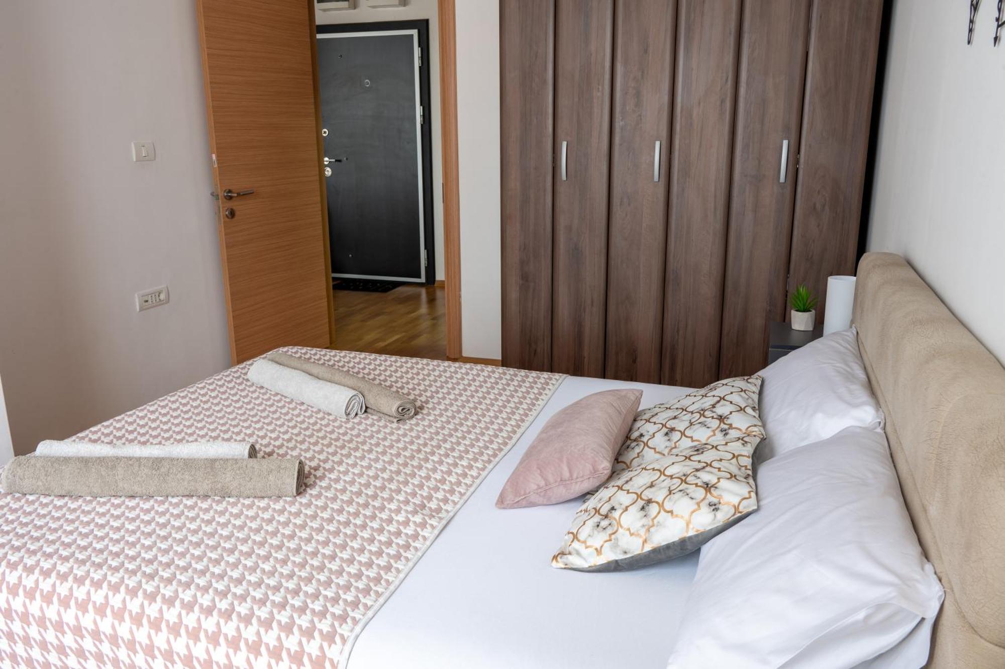 Skopje Station Apartment מראה חיצוני תמונה